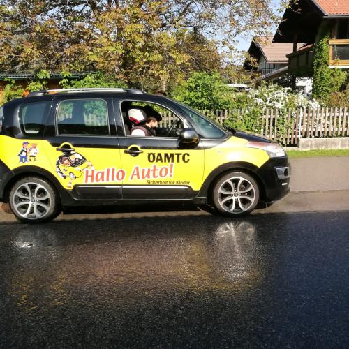 Hallo Auto