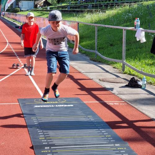 Sporttag im Dolomitenstadion Lienz