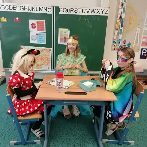 🤡 Unsinniger Donnerstag 🤡