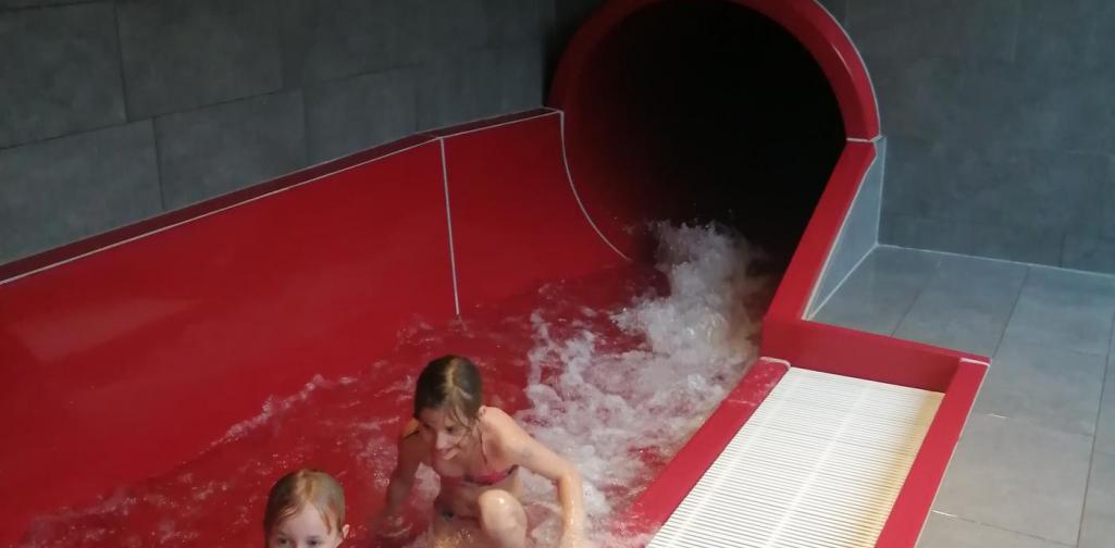 rutschen Schwimmen 4