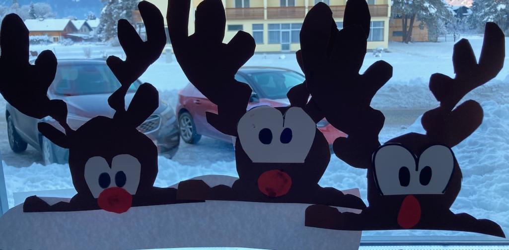 Weihnachtliche Fensterdekoration Weihnachtliche Fensterdekoration